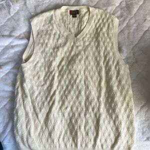 Knit Sweater Vest 
- golf brand